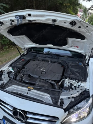 Mercedes C Class Hibrid C300 - imagine 2