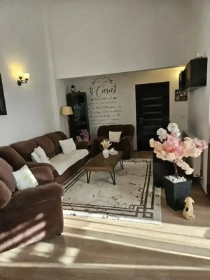 Apartament 3 camere decomandat 