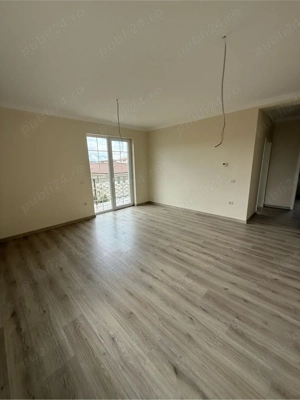 2 camere Eso decomandat  - imagine 2