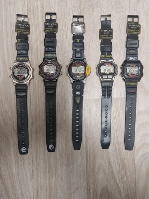 Vand ceasuri vintage retro Shivas