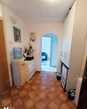 Apartament cu 2 camere ,decomandat 50 mp. Parter-Bd. Constantin  Brancoveanu - imagine 3