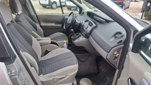 Renault  MeganScenic 2.0 benzina  - imagine 10