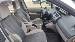 Renault  MeganScenic 2.0 benzina  - imagine 8