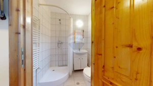 Casă de vacanță în Plaiul Foii | Zărnești | P+E+M | Cadru natural - imagine 9