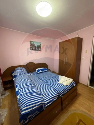 Casă / Vilă cu 8 camere de vânzare în zona Central - imagine 7