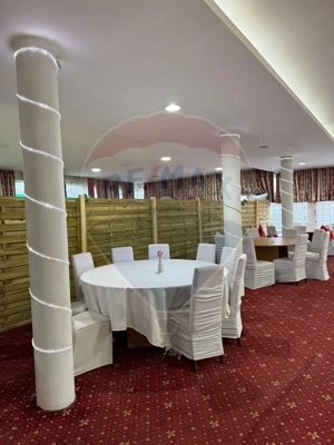 Casă / Vilă cu 8 camere de vânzare în zona Central - imagine 17