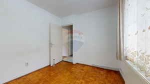 De vânzare: 2 camere, baie cu geam, etaj 2 - imagine 8
