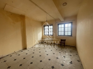 Spatiu comercial 1050 mp si 812 mp teren, in zona Sagului. - imagine 8