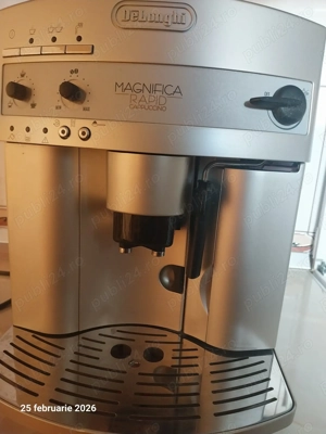 Expresor cafea Delonghi Magnifica 