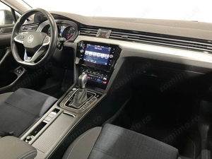 Volkswagen Passat - imagine 9