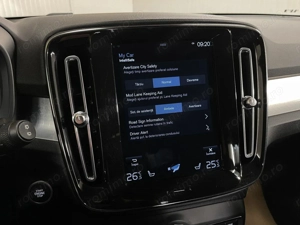 Volvo XC 40 - imagine 19