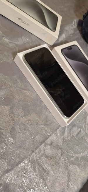 Iphone 15 clona nou