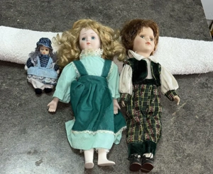 vand popusi de porțelan mici și mari 130 de lei bucata 