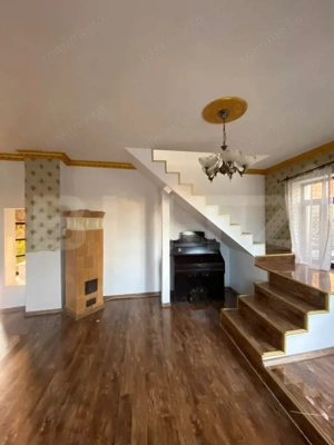 Casă mare, în Centrul Vechi din Deva - 10 camere, ideal locuință + investiție - imagine 3