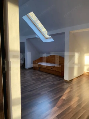 Casă mare, în Centrul Vechi din Deva - 10 camere, ideal locuință + investiție - imagine 11