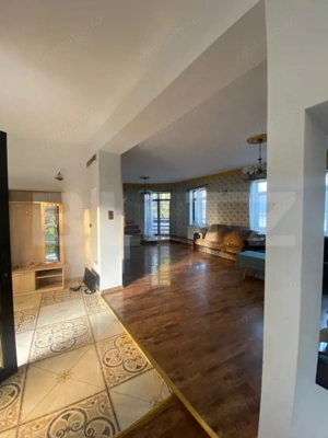 Casă mare, în Centrul Vechi din Deva - 10 camere, ideal locuință + investiție - imagine 2