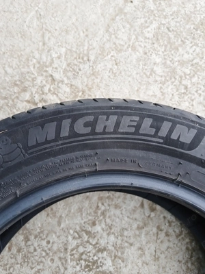 Vând anvelope de vară 185/65/R15 