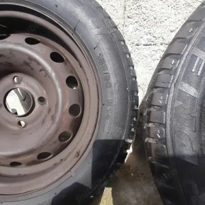 roti cu cauciuc si geanta dein tabla - imagine 2