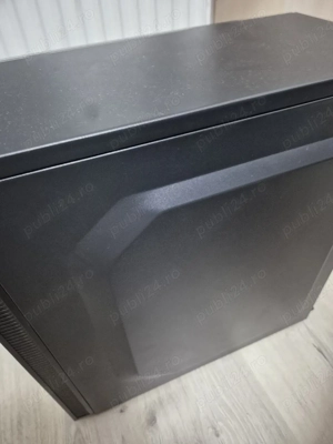 Vand calculator I5-9400 Stare foarte buna