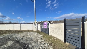 Vânzare teren intravilan împrejmuit - zonă liniștită, Drăguțești - imagine 2