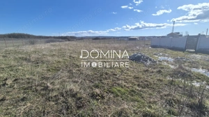 Vânzare teren intravilan împrejmuit - zonă liniștită, Drăguțești - imagine 5