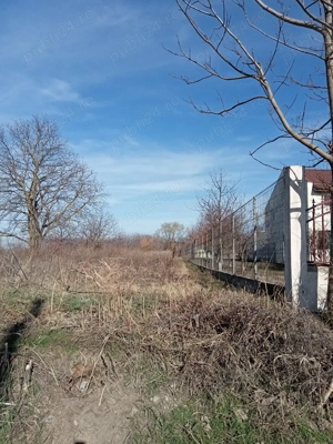 Teren intravilan cu proiect P+1 si autorizatii - imagine 2