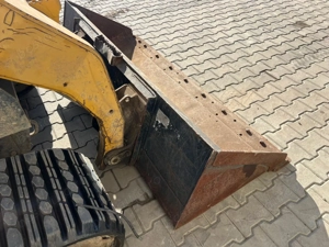 Mini incarcator pe senile Caterpillar 287B   Greutate 4.7 T , 78 Hp + Video - imagine 9