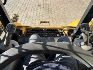 Mini incarcator pe senile Caterpillar 287B   Greutate 4.7 T , 78 Hp + Video - imagine 7