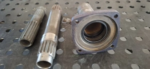 Piese originale pt tractor Zetor