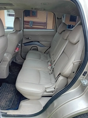 Mitsubishi outlander 4×4 ,7 locuri - imagine 8
