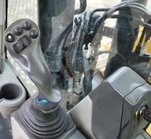 2017  Caterpillar 326 F - imagine 4