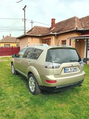 Mitsubishi outlander 4×4 ,7 locuri - imagine 6