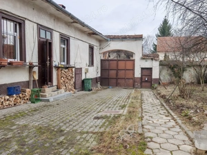 Proprietate generoasă în Râșnov. - imagine 2