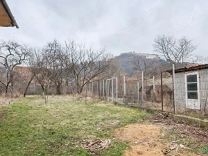 Proprietate generoasă în Râșnov. - imagine 3