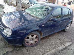 Vând golf 4 3500 lei ușor negotiabil - imagine 2