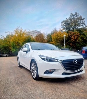 Mazda3 Revolution 2.0 Skyactiv-G 120 CP | Keyless Entry GO | Full LED | Înmatriculată Origine RO - imagine 2
