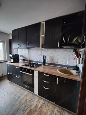 GIROCULUI | 4 CAM | DECOMANDAT | 2 BAI | 2 BALCOANE | CENTRALA | BOXA | SPATIOS - imagine 2