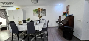 Vila cocheta prevazuta cu beci, terasa si teren - Piatra Neamt  - imagine 3