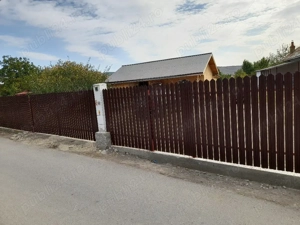 casă cu teren generos, ideala pentru locuit si relaxare. - imagine 5
