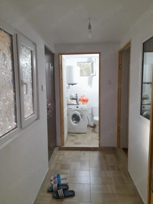 casă cu teren generos, ideala pentru locuit si relaxare. - imagine 6