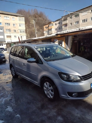 vand Volkswagen touran 2013 - imagine 2