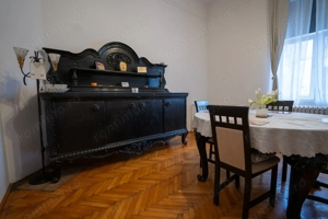 Apartament central de vânzare – la curte comună - Oradea - imagine 5