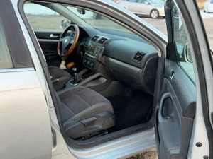 Volkswagen Jetta 2.0 - imagine 2