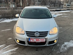Volkswagen Jetta 2.0 - imagine 3