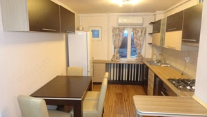 Inchiriez apartament cu 3 camere decomandat in Deva, pe Eminescu (Unitatea Militara, Profi), etaj 1,