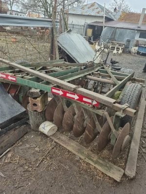 tractor dt 445 + agregate - imagine 5