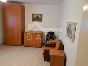 Garsoriera de închiriat