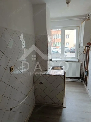  Apartament de vânzare – 2 camere | Parter | Strada Petru Dobra