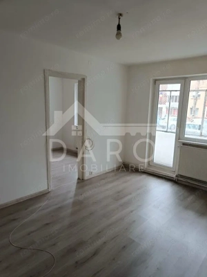  Apartament de vânzare – 2 camere | Parter | Strada Petru Dobra - imagine 3