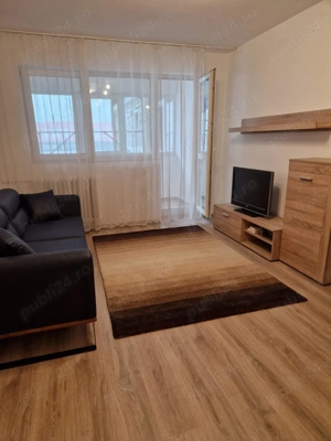 Inchiriez apartament 2 camere pe bd.Tineretului vis a vis de parcul Tineretului - imagine 2